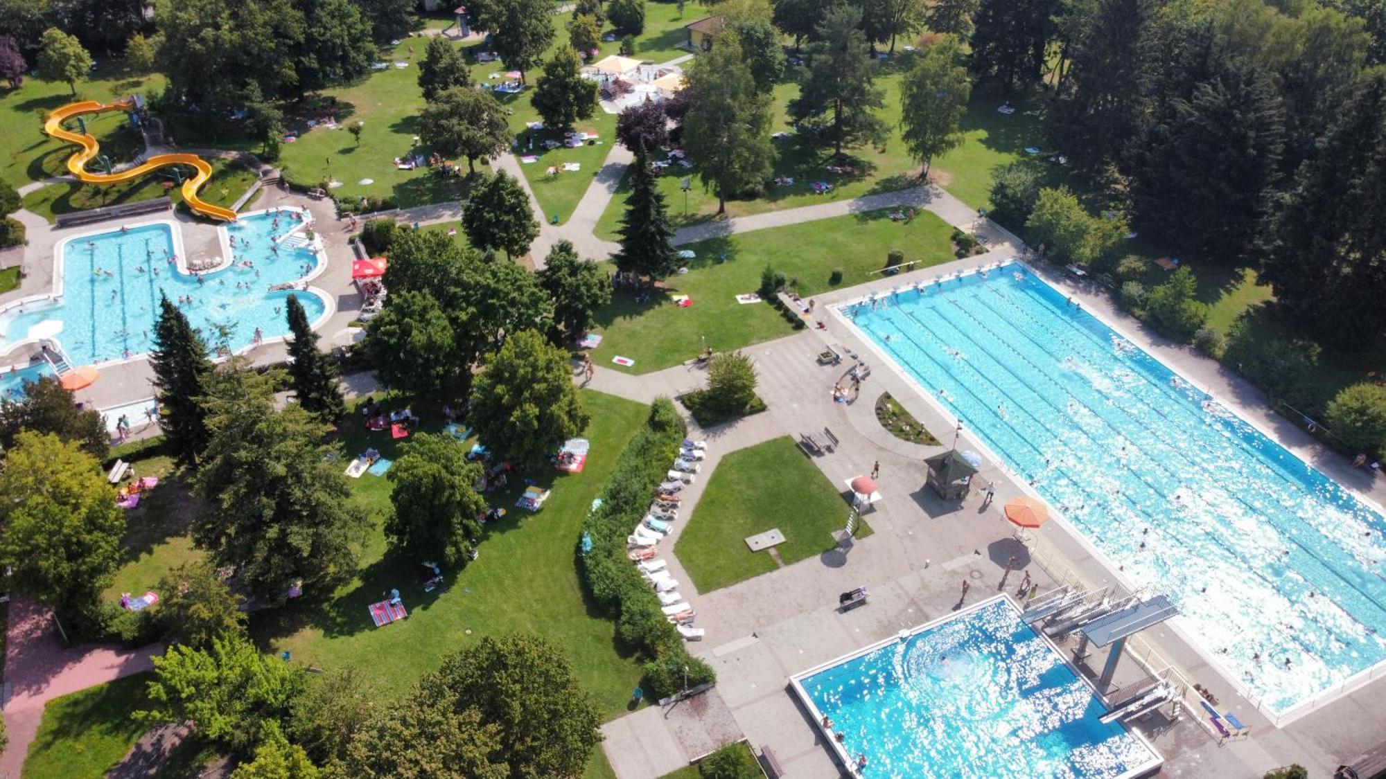 Tinyhaushotel - Campingpark Nabburg Buitenkant foto
