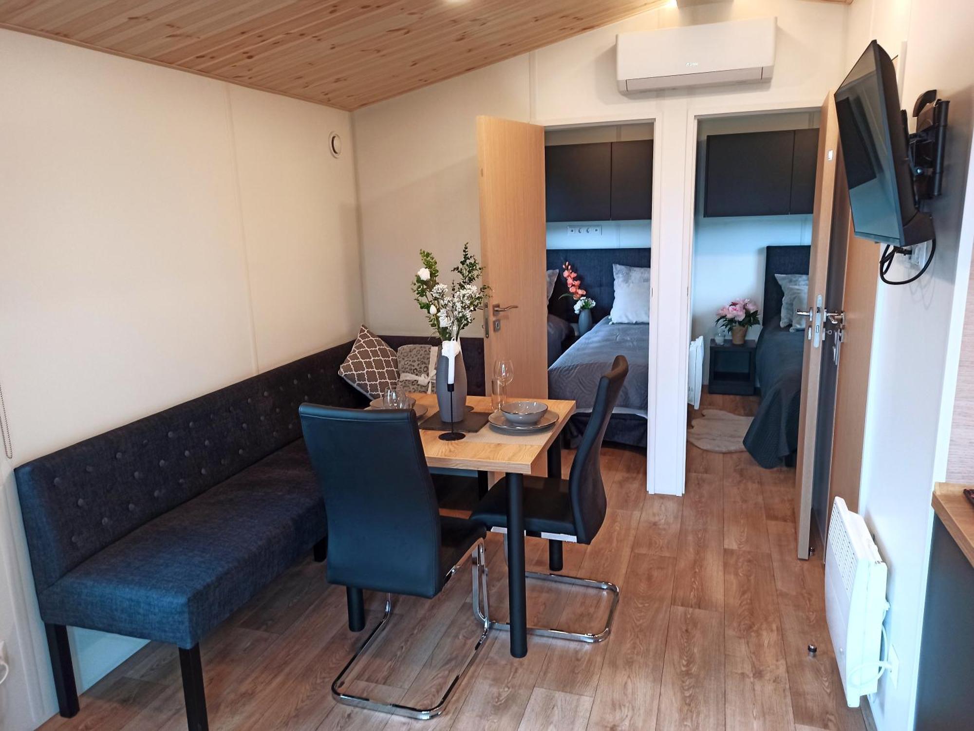 Tinyhaushotel - Campingpark Nabburg Buitenkant foto